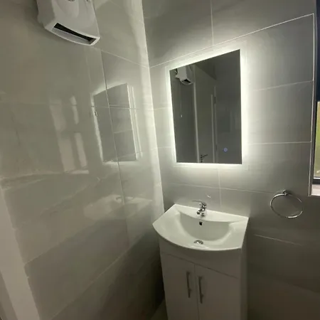 2 Kingsize Bedrooms At Castle View House アパート ゴールウェイ